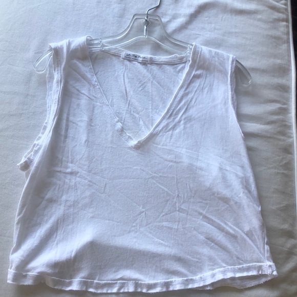 We The Free Tops - We The Free Extra Small Sleeveless Cropped Shirt.  EUC.